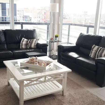 Appartement Sailors Vi Jalina Verwarmd Zwembad In Het Hoogseizoen Nieuport