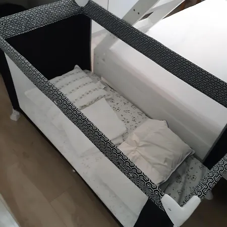 アパート Sailors Vi Jalina Verwarmd Zwembad In Het Hoogseizoen ニーウポールト