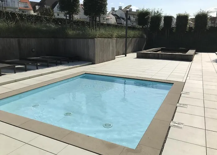 Sailors Vi Jalina Verwarmd Zwembad In Het Hoogseizoen Apartment *