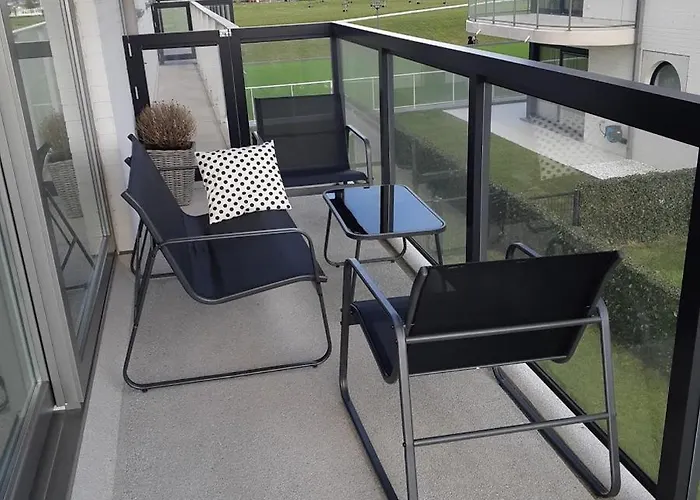 Sailors Vi Jalina Verwarmd Zwembad In Het Hoogseizoen Apartment *